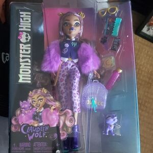 Monster High Clawdeen Wolf Doll with Accessories NEW IN PACKAGE